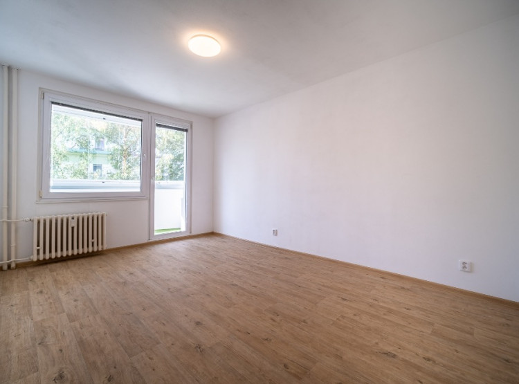 Rekonstrukce bytu 2+1 v ČB